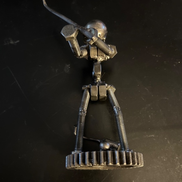 Nuts & Bolts GOLFER Metal Artwork FIGURINE -GOLFER GIFT - Picture 3 of 16